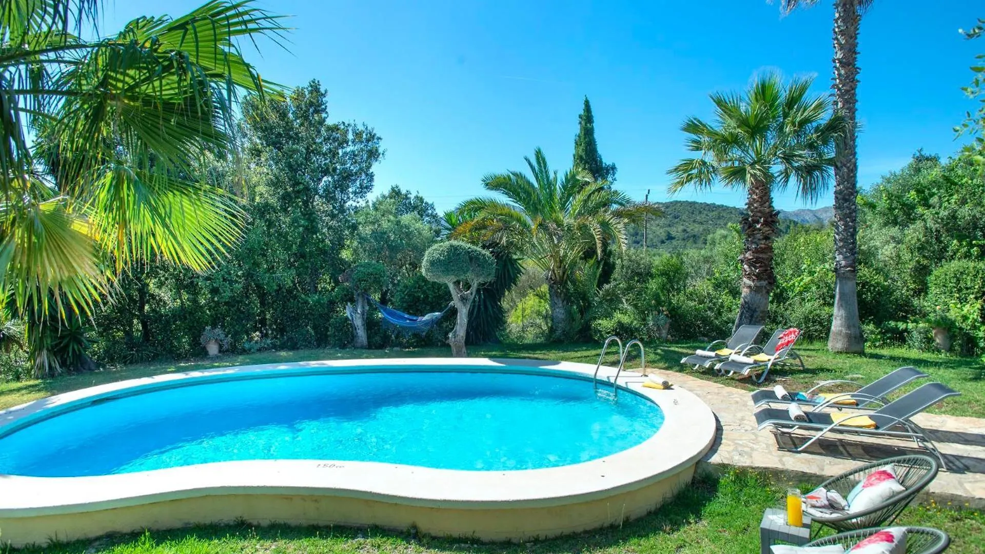 Villa Alzines By Vintage Travel Pollenca