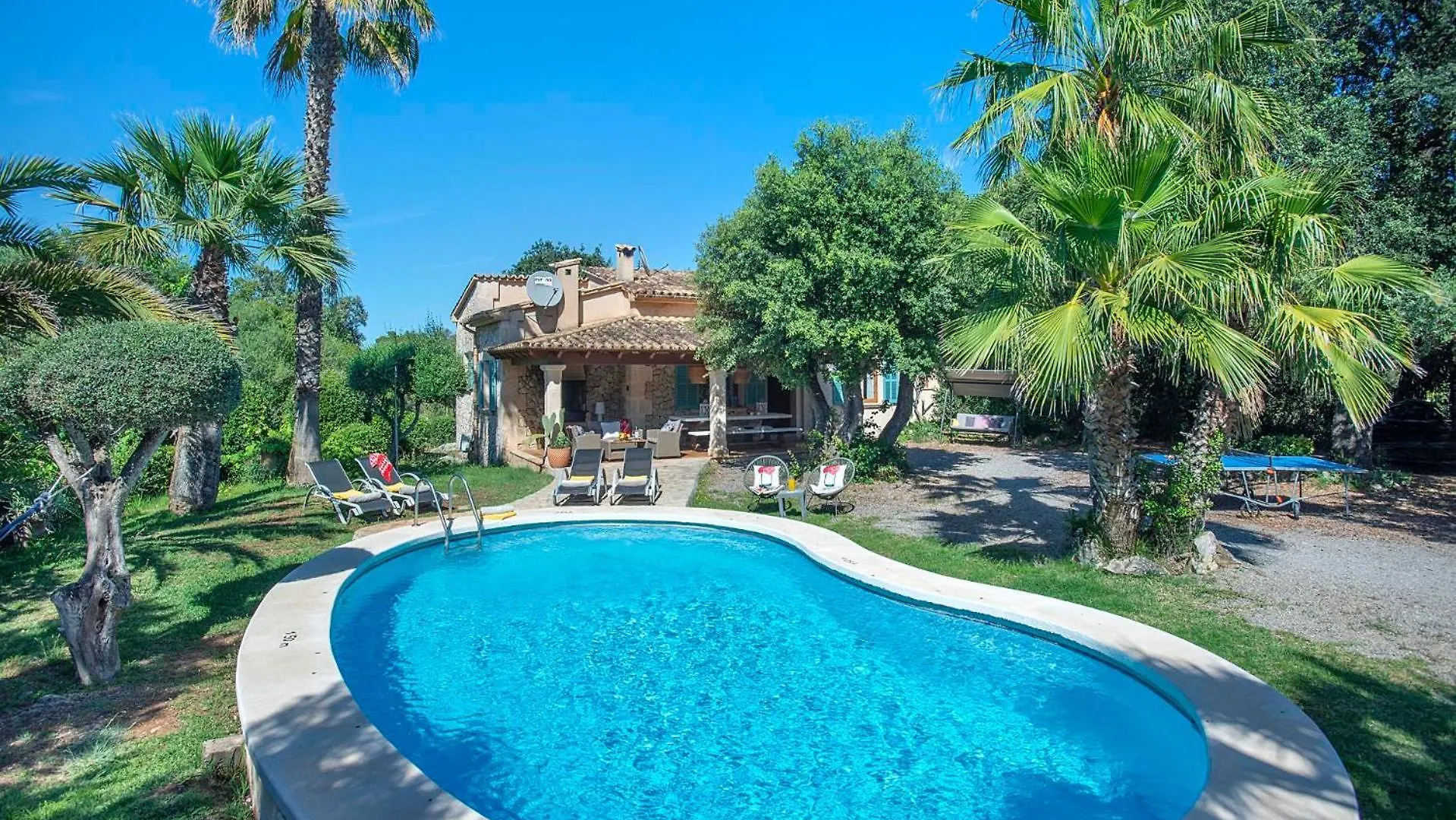 Villa Alzines By Vintage Travel Pollenca