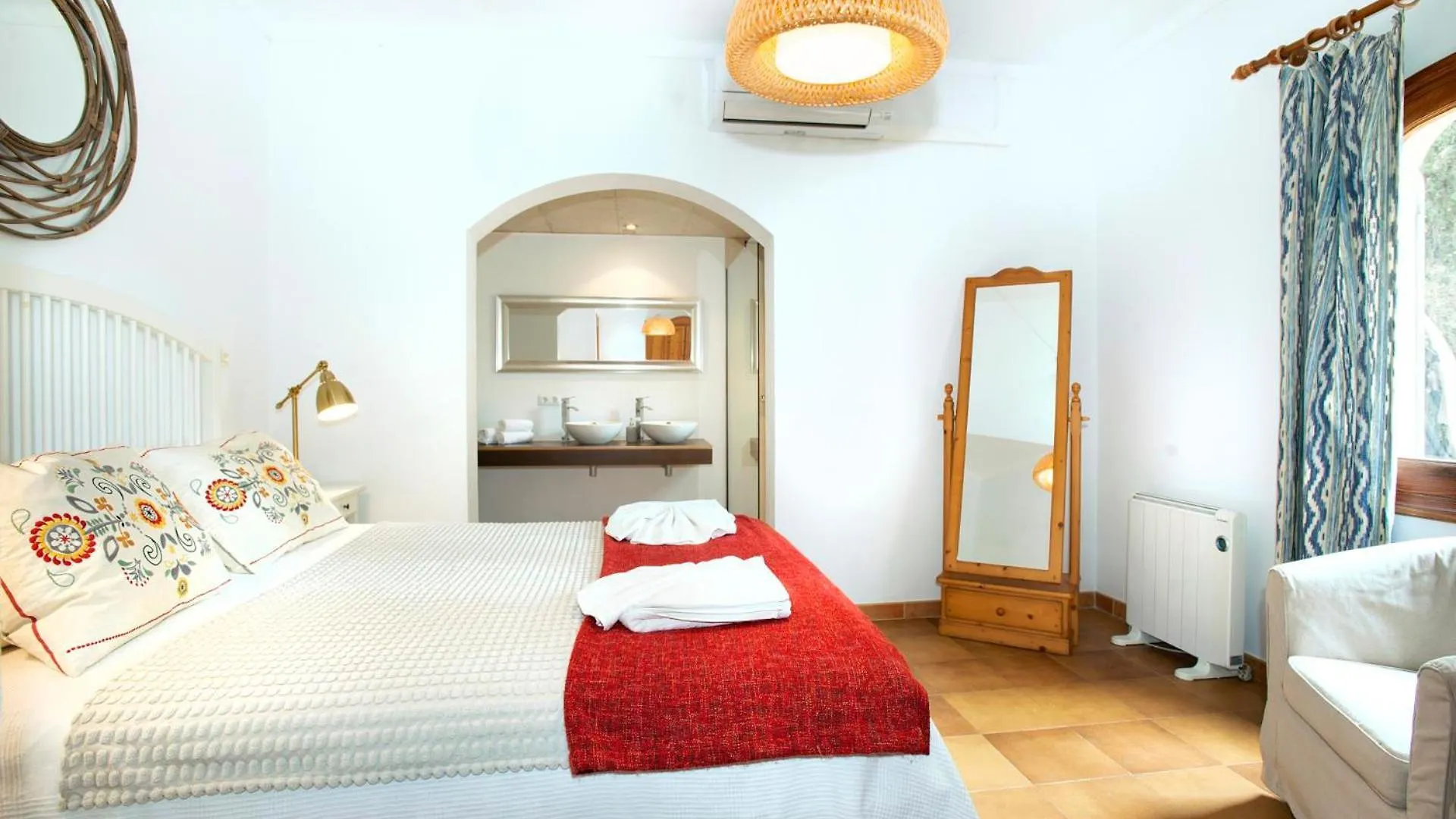 Villa Alzines By Vintage Travel Pollenca 0*,  Spain